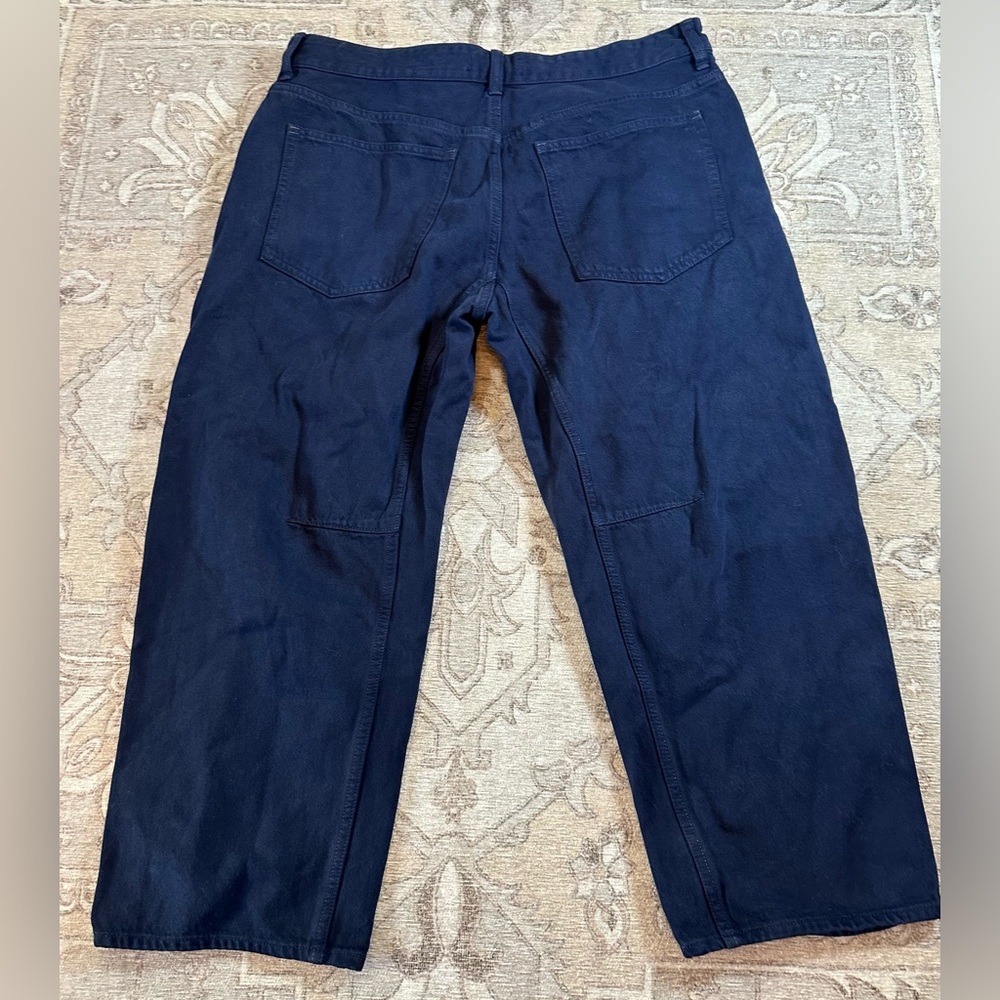 Madewell The Darted Barrel Leg Jean - Picture 9 of 14